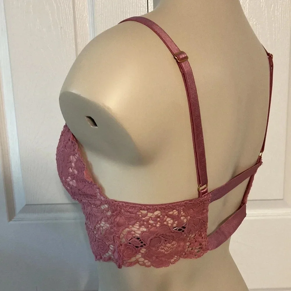 Victoria’s Secret Very Sexy Lace Longline Bralette in size M